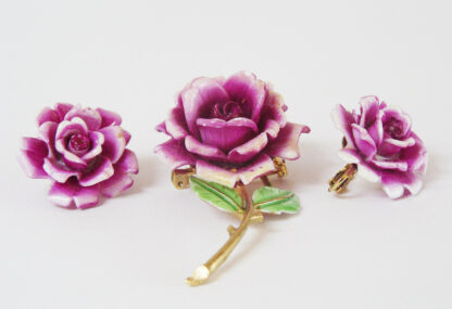 Pink roses, brooch and earrings