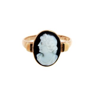 Ring with Agate Cameo “Hera”, around 1900