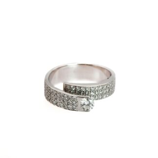 Band Ring with Diamonds